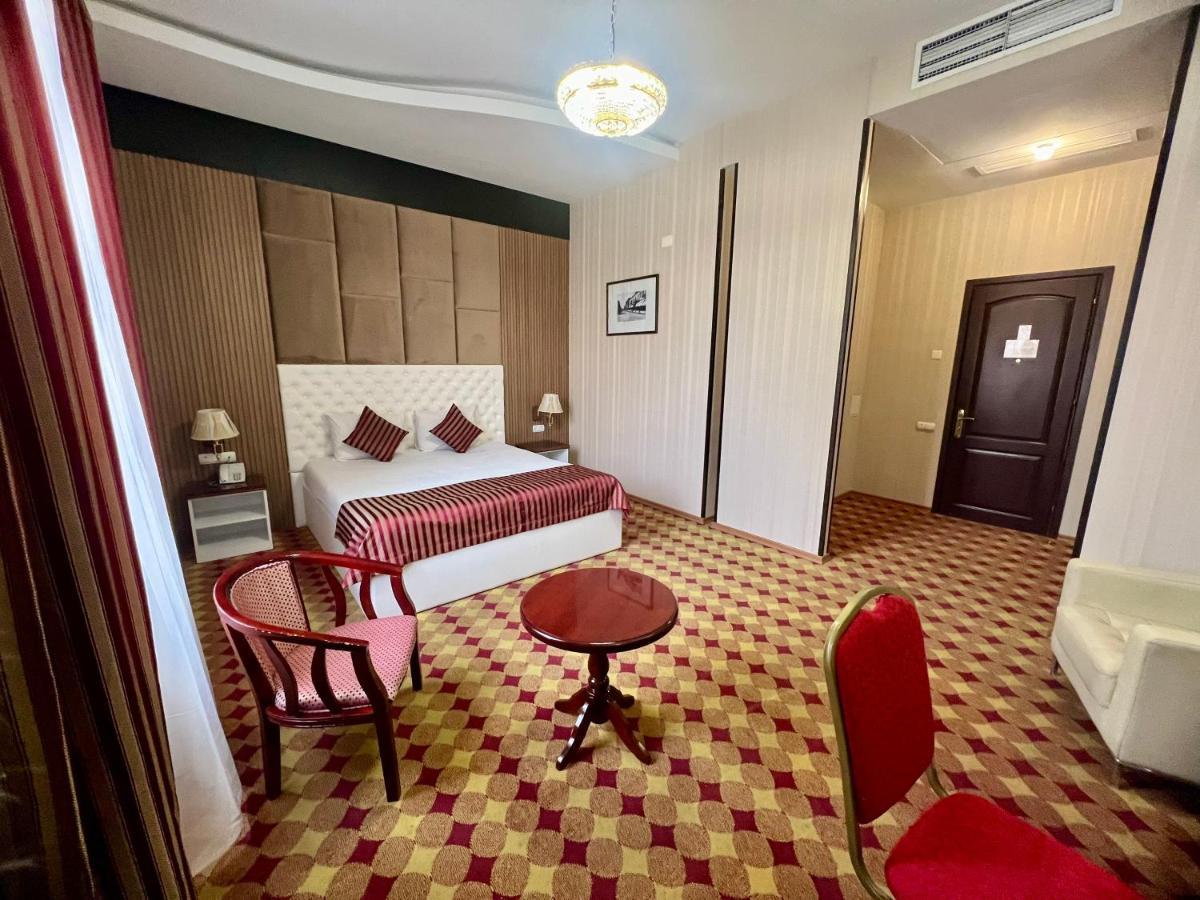 Armenian Royal Palace يريفان المظهر الخارجي الصورة