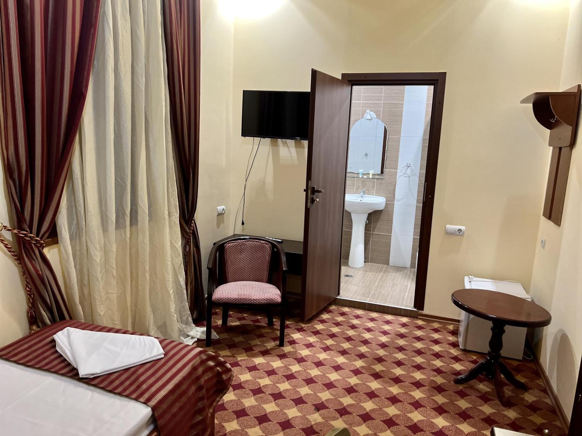 Armenian Royal Palace يريفان المظهر الخارجي الصورة