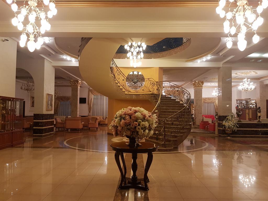 Armenian Royal Palace يريفان المظهر الخارجي الصورة